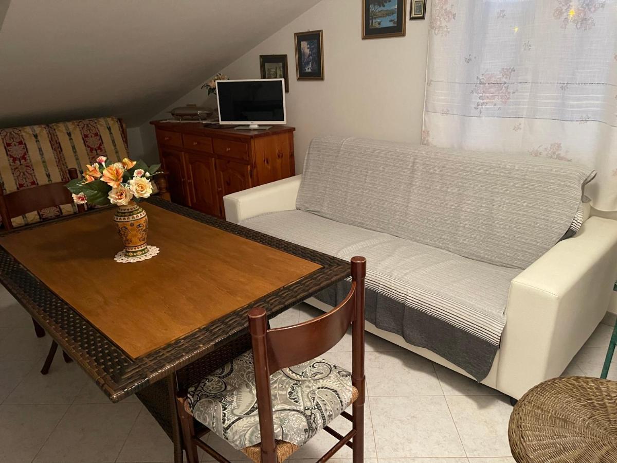 La Mansarda Bed & Breakfast Biancareddu Dış mekan fotoğraf