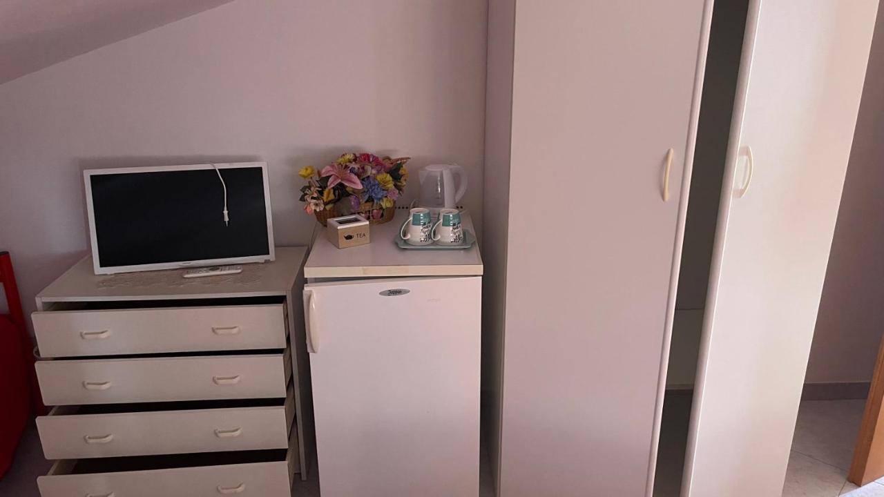 La Mansarda Bed & Breakfast Biancareddu Dış mekan fotoğraf